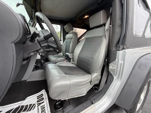 2009 Jeep Wrangler X — photo 18