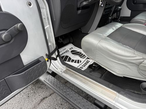 2009 Jeep Wrangler X — photo 19