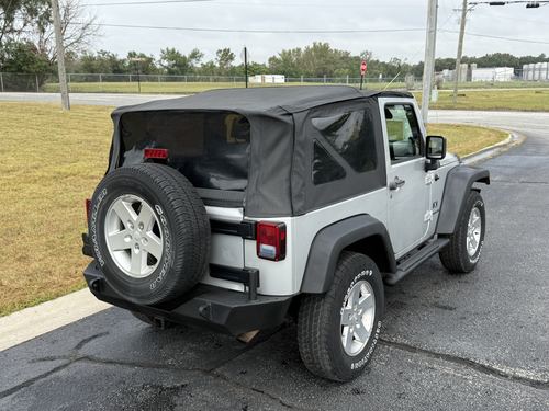 2009 Jeep Wrangler X — photo 7