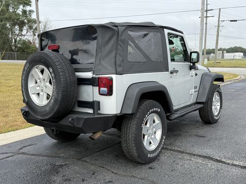 2009 Jeep Wrangler X — photo 9