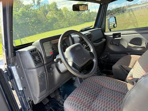 2000 Jeep Wrangler SE — photo 12