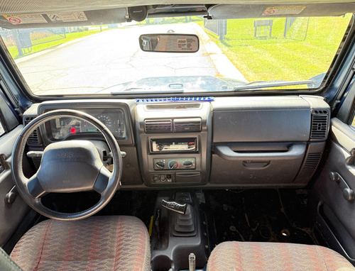 2000 Jeep Wrangler SE — photo 10
