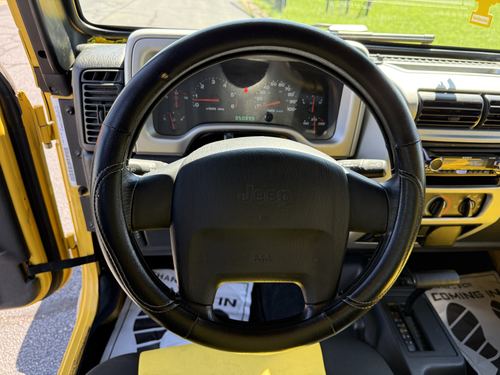 2004 Jeep Wrangler X — photo 11