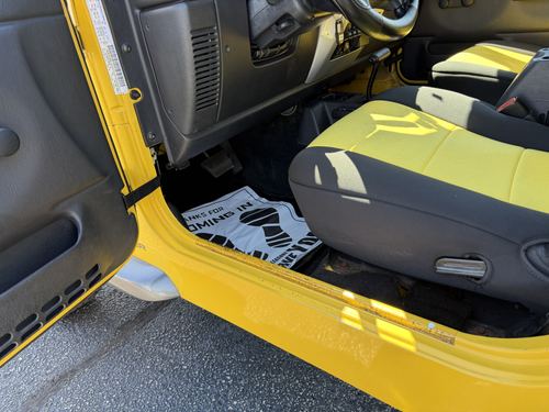 2004 Jeep Wrangler X — photo 24
