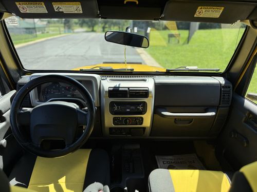 2004 Jeep Wrangler X — photo 10