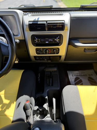 2004 Jeep Wrangler X — photo 16