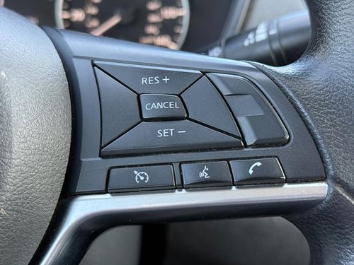 2020 Nissan Altima SR FWD — photo 17