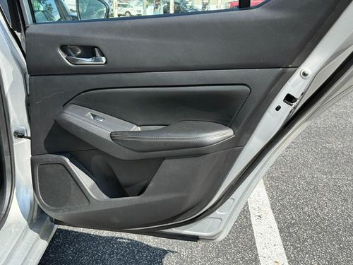 2020 Nissan Altima SR FWD — photo 30