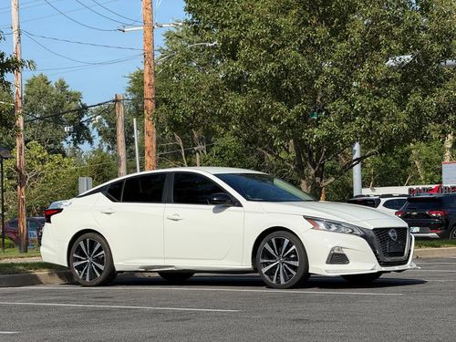 2020 Nissan Altima SR FWD — photo 2