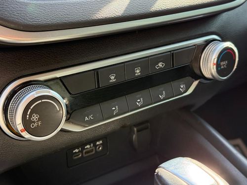 2020 Nissan Altima SR FWD — photo 27