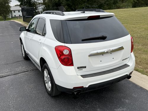 2010 Chevrolet Equinox LT — photo 10