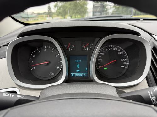 2010 Chevrolet Equinox LT — photo 20