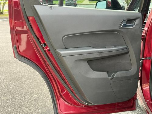 2017 Chevrolet Equinox 1LT — photo 22
