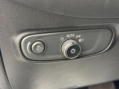 2019 Chevrolet Equinox 1LT — photo 18