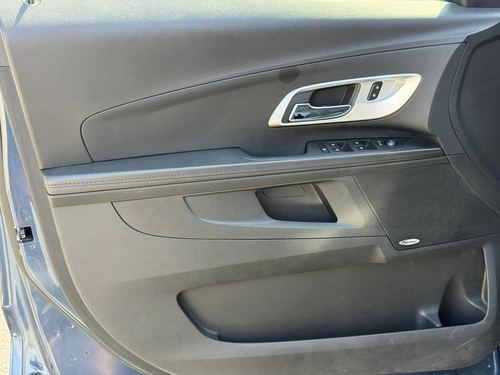 2017 Chevrolet Equinox 1LT — photo 32