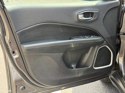 2018 Jeep Compass Sport — photo 27