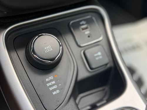 2018 Jeep Compass Sport — photo 22