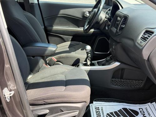 2018 Jeep Compass Sport — photo 17