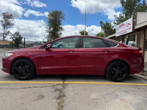 2016 Ford Fusion — photo 12