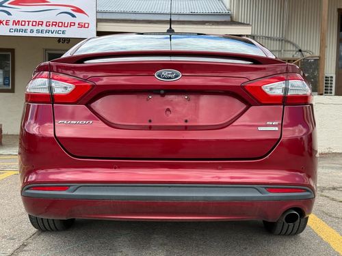 2016 Ford Fusion — photo 8