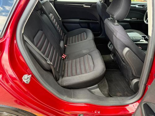 2016 Ford Fusion — photo 22