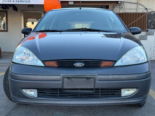 2002 Ford Focus — photo 15
