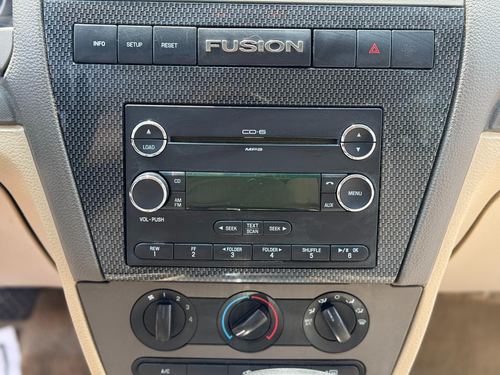 2009 Ford Fusion SE — photo 25