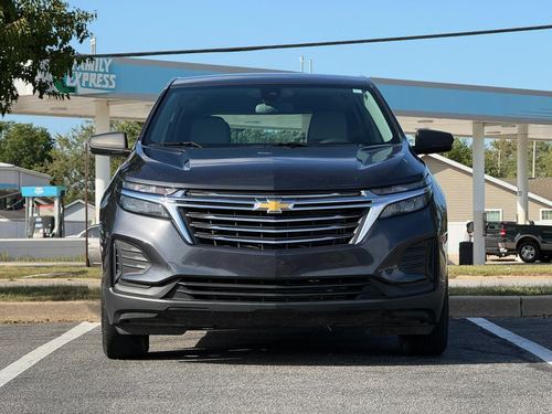 2022 Chevrolet Equinox LS — photo 3