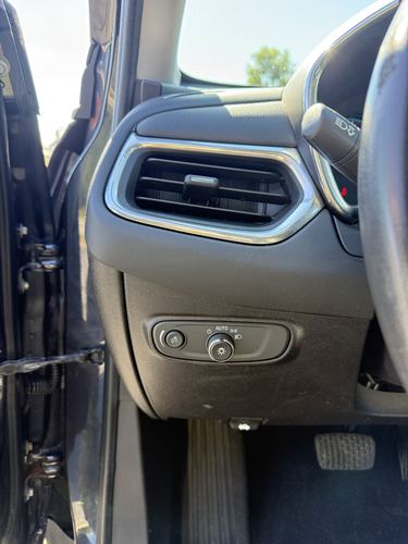 2018 Chevrolet Equinox LT — photo 28