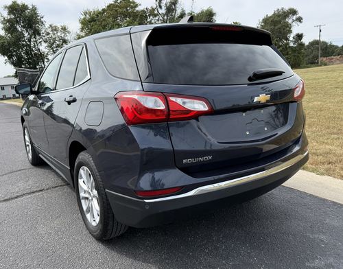 2018 Chevrolet Equinox LT — photo 8