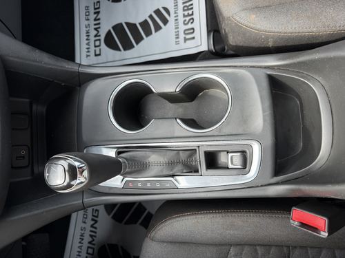 2018 Chevrolet Equinox LT — photo 23