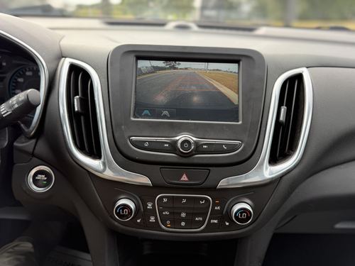 2018 Chevrolet Equinox LT — photo 22