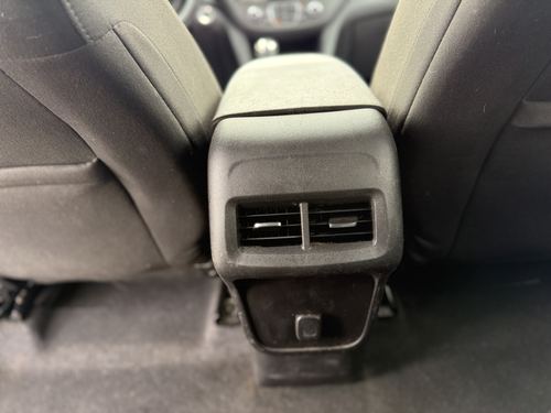 2018 Chevrolet Equinox LT — photo 25