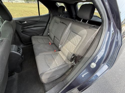 2018 Chevrolet Equinox LT — photo 27