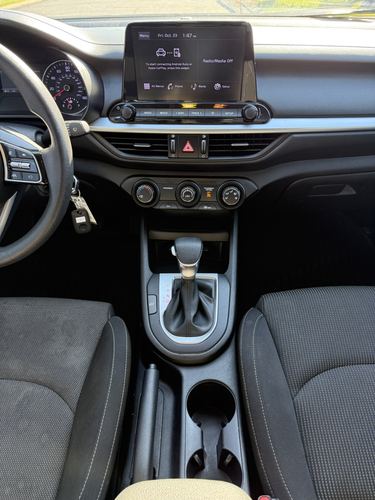 2023 Kia Forte — photo 22