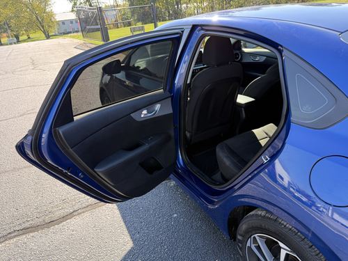 2023 Kia Forte — photo 11