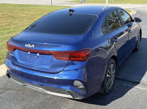2023 Kia Forte — photo 5