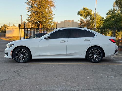 2020 BMW 330 330i — photo 12