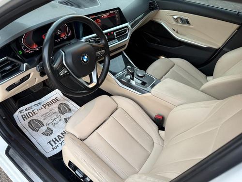 2020 BMW 330 330i — photo 17