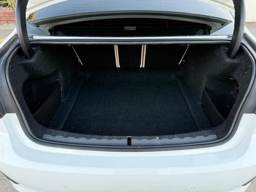 2020 BMW 330 330i — photo 38