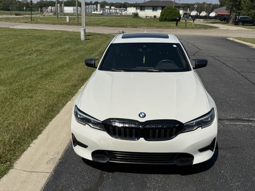 2021 BMW 330 330i — photo 6