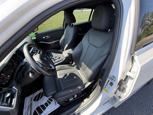 2021 BMW 330 330i — photo 19