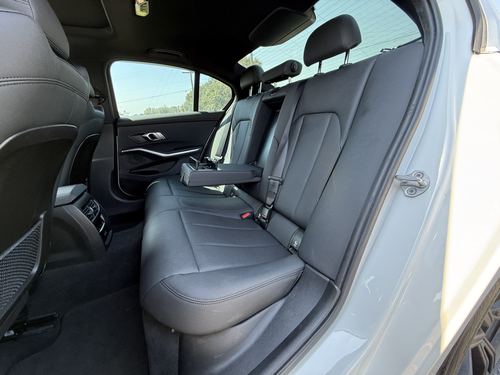 2021 BMW 330 330i — photo 29