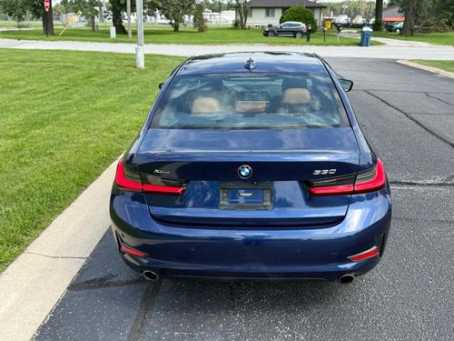 2020 BMW 330 xDrive — photo 8