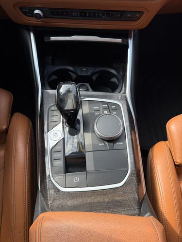 2020 BMW 330 xDrive — photo 31