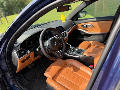 2020 BMW 330 xDrive — photo 23