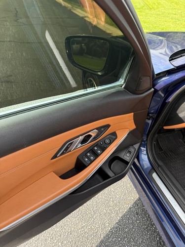 2020 BMW 330 xDrive — photo 38