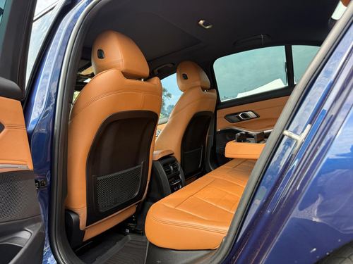 2020 BMW 330 xDrive — photo 36