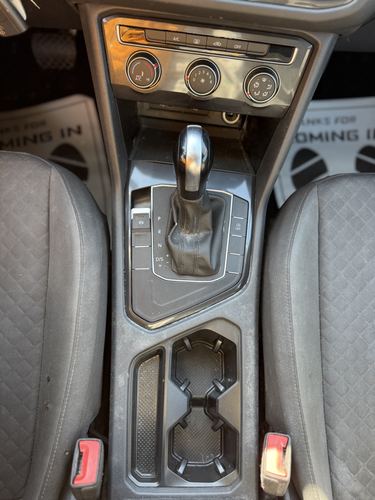 2020 VW Tiguan — photo 18