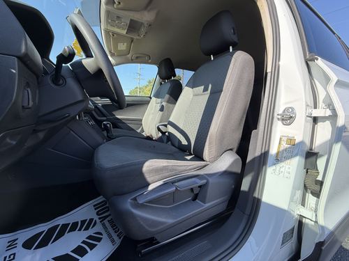 2020 VW Tiguan — photo 14